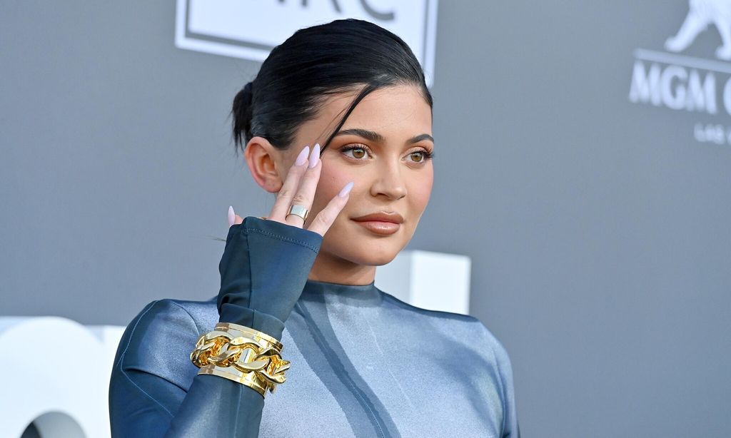 2022 billboard music awards arrivals
