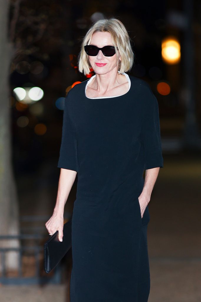 Kai se une al maratón de looks de su madre, Naomi Watts, tras debutar como modelo