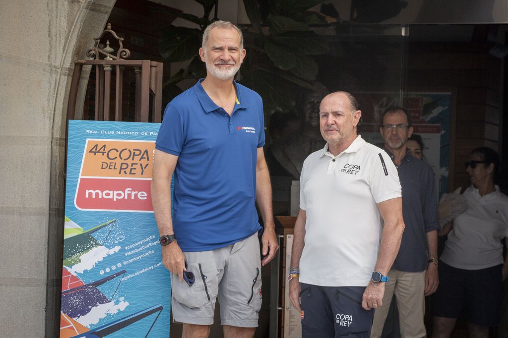 El rey Felipe y el presidente del RCNP Rafael Gil