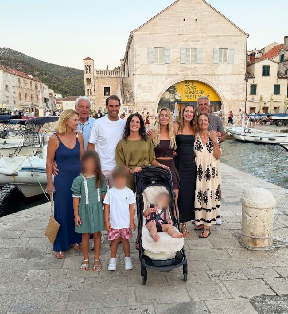 Rafa Nadal disfruta junto a su familia de una escapada veraniega