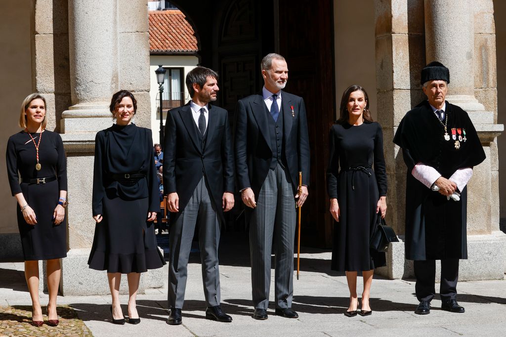 LOS REYES PRESIDEN LOS PREMIOS MIGUEL DE CERVANTES 2025 a Alvaro Pombo