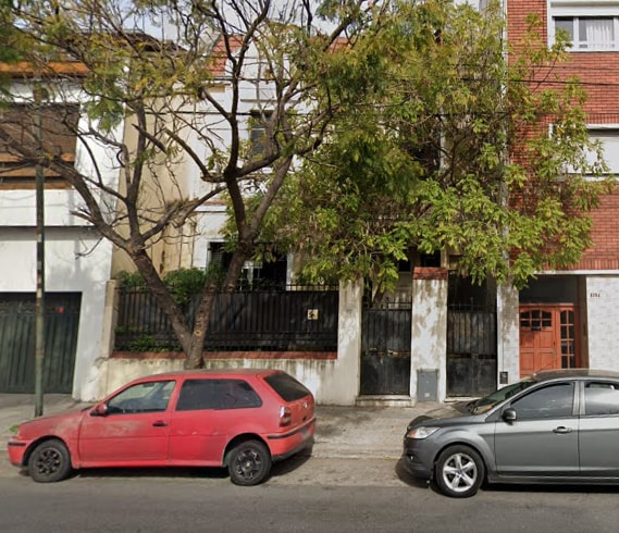 La casona en el barrio de Coghlan, Buenos Aires, en la que vivió Gustavo Cerati hace más de 20 años. 