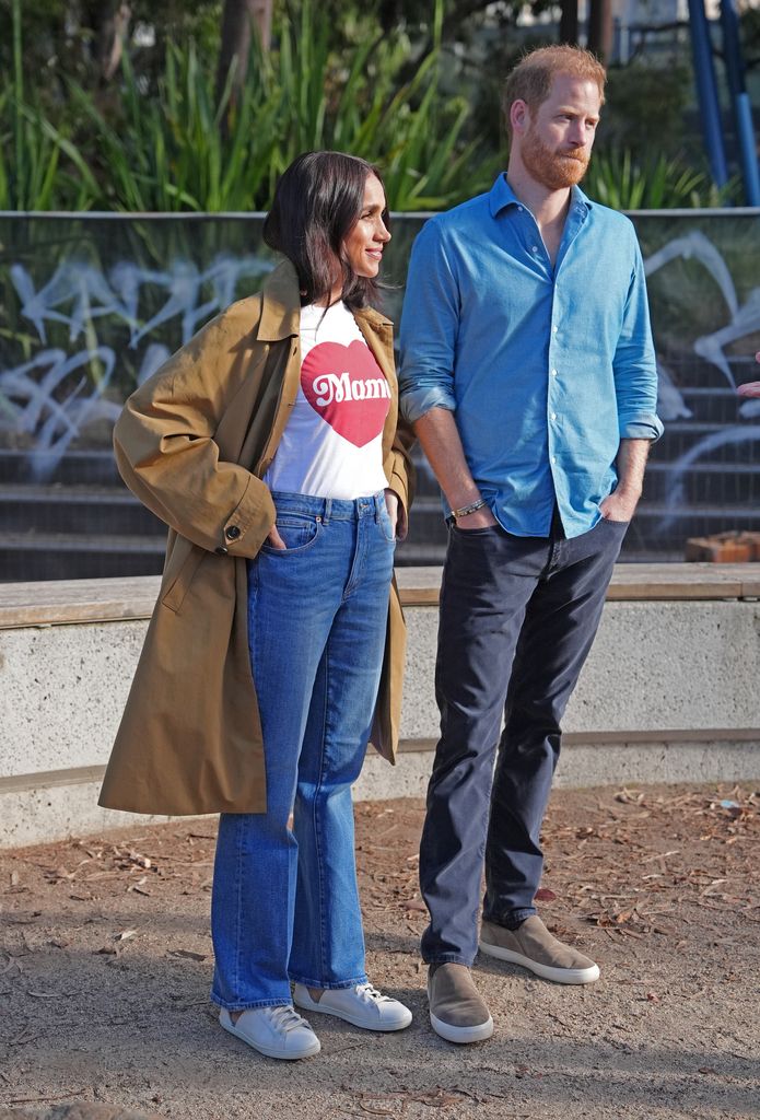 La visita del príncipe Harry y Meghan Markle a Australia ha causado furor entre los locales. 