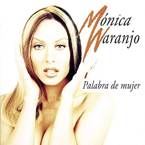 Mónica Naranjo vuelve 25 años atrás y recupera su melena bicolor