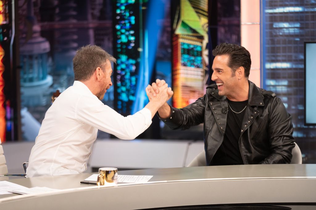 David Bustamante junto a Pablo Motos en ´el Hormiguero´