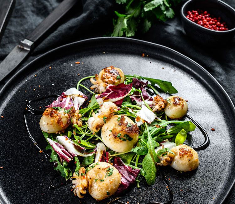 Ensalada de rúcula con choquitos