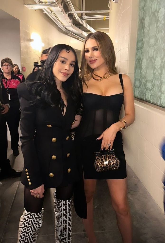 Fernanda Gómez y Danna Paola
