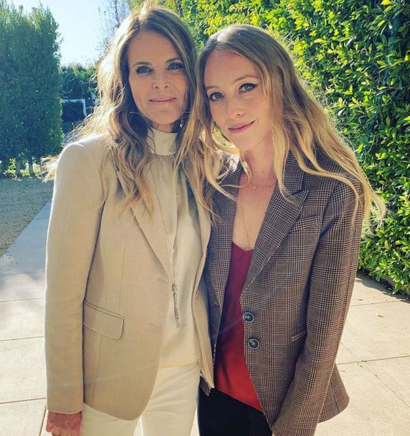 Catherine Oxenberg, una orgullosa mamá en la graduación universitaria de su segunda hija Maya