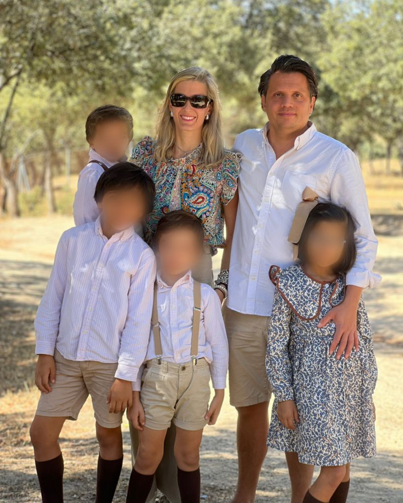 María Algueró con su familia