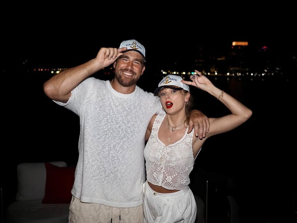 Taylor Swift y Travis Kelce de vacaciones