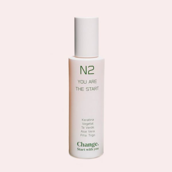 Tónico Revitalizante Floral con Extracto de Té Verde y Piña