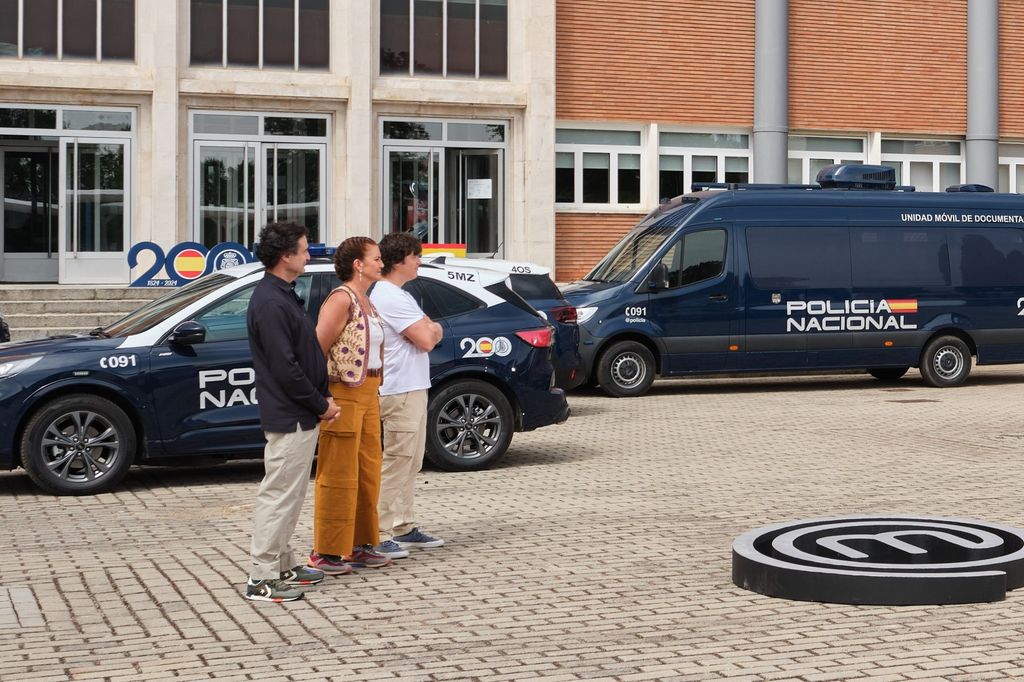 Los jueces de MasterChef, durante el homenaje del programa a la Policía Nacional