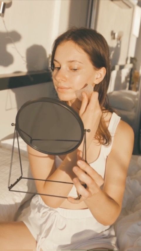 rutina facial casa gua sha masaje piel cuidado diario rostro