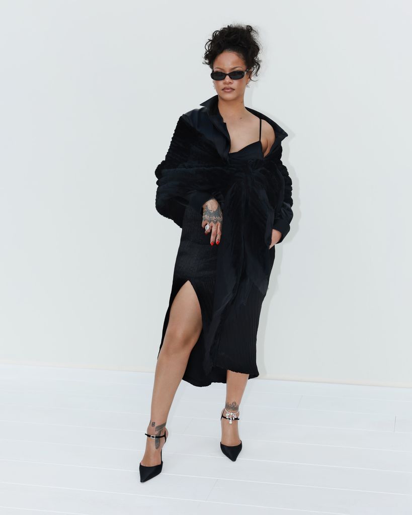 Rihanna en el desfile de Dior durante la Semana de la Moda de París, el 29 de septiembre de 2026.