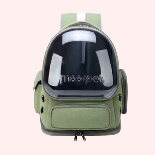 La mochila viral de diseño futurista para tu gato