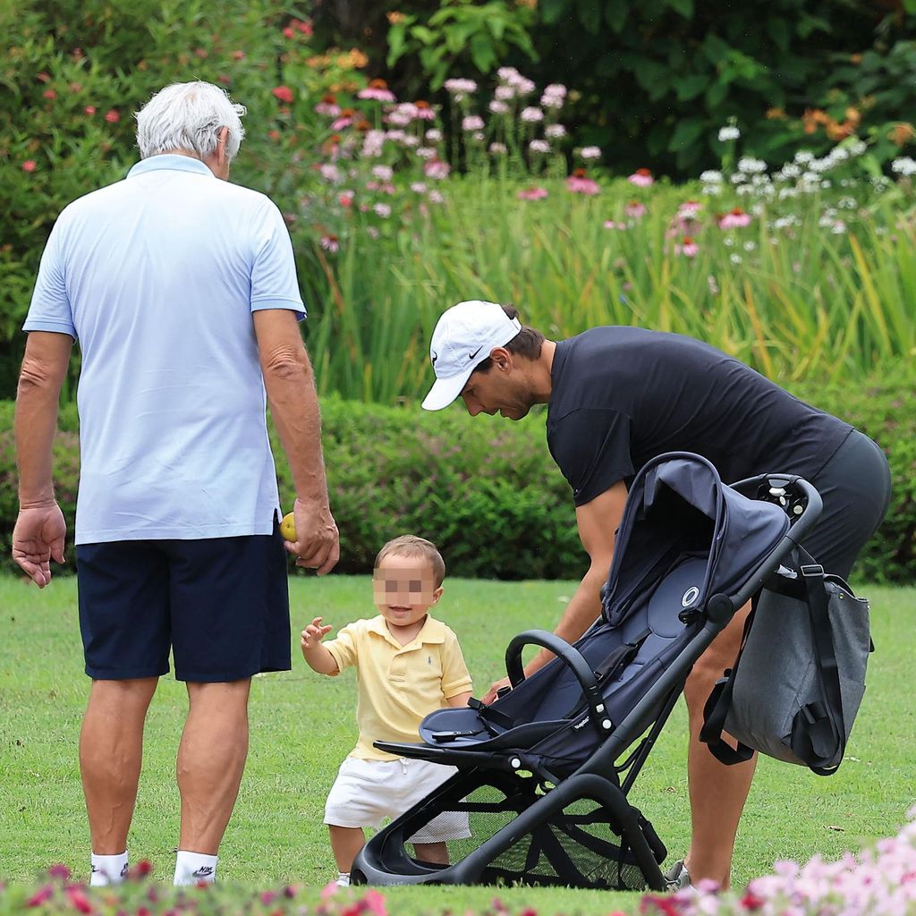 Rafa Nadal con su hijo HOLA 4146