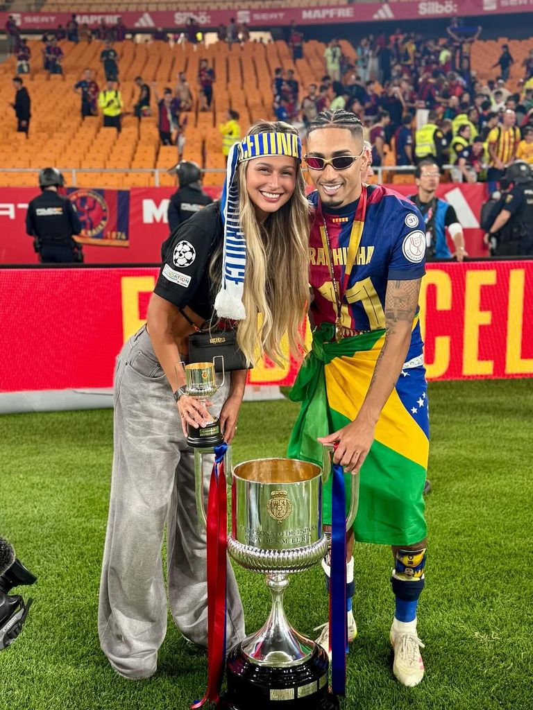 Raphinha y Natalia Rodrigues