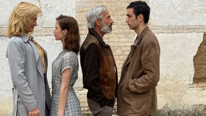 'Cuéntame' se despide con el viaje al pasado de Antonio Alcántara