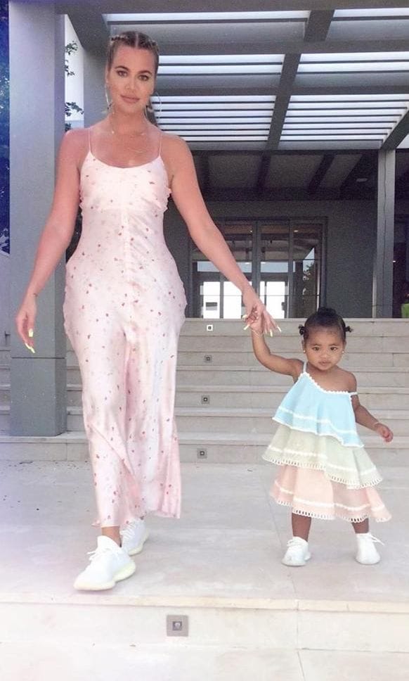 khloe-kardashian-1a