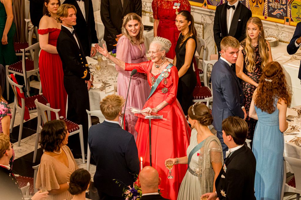 La última gran fiesta de cumpleaños que se organizó en el Palacio de  Christiansborg fue en octubre de 2023 para celebrar la mayoría de edad del príncipe Christian, heredero de la Corona danesa