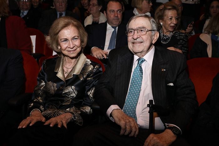 Constantino de Grecia y la reina Sofía
