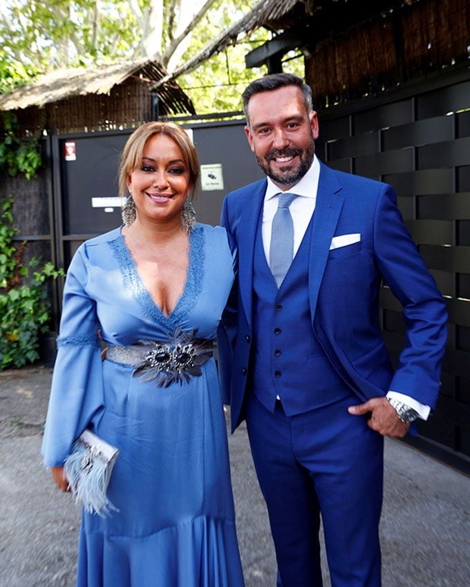 Kike Calleja y novia