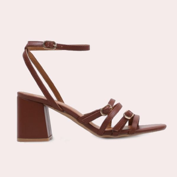 Hune sandalias de tiras y tacón ancho Confident