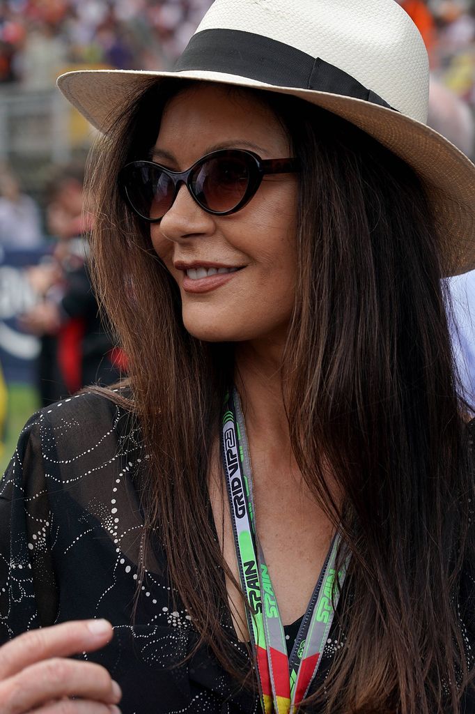 Catherine Zeta-Jones, una apasionada de nuestro país durante un l Gran Premio de Formúla 1 en Montmeló (Barcelona) en 2023