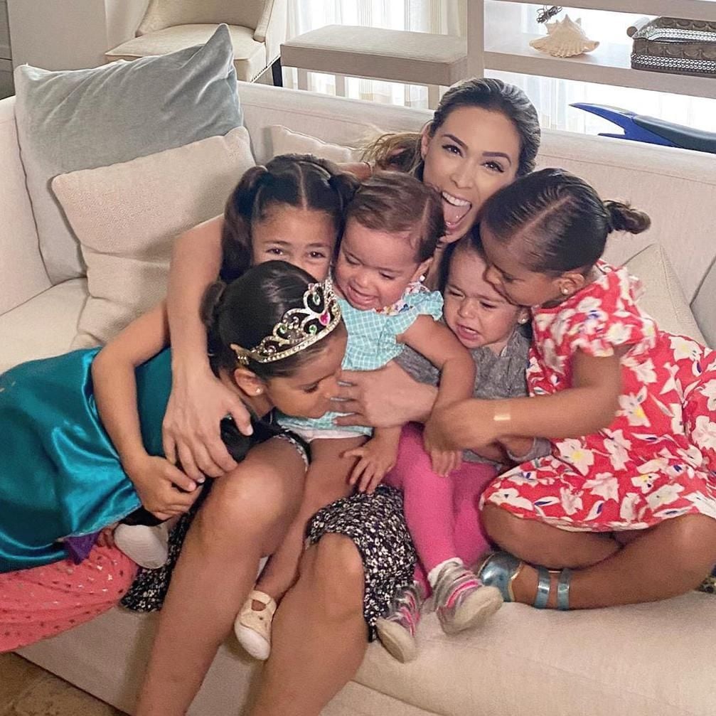 Hijas de Jacky Bracamontes