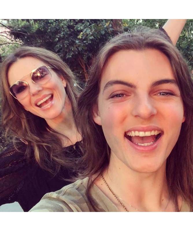 Liz Hurley y Damian