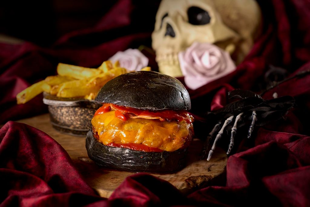 Hamburguesa con decoración de Halloween