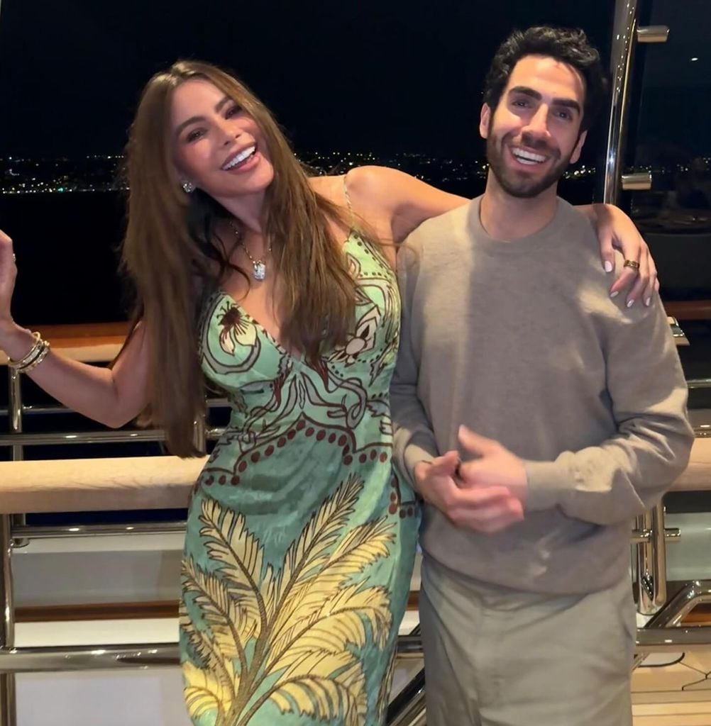 En mayo, Sofía Vergara compartió esta foto junto a Douglas Chabbott.