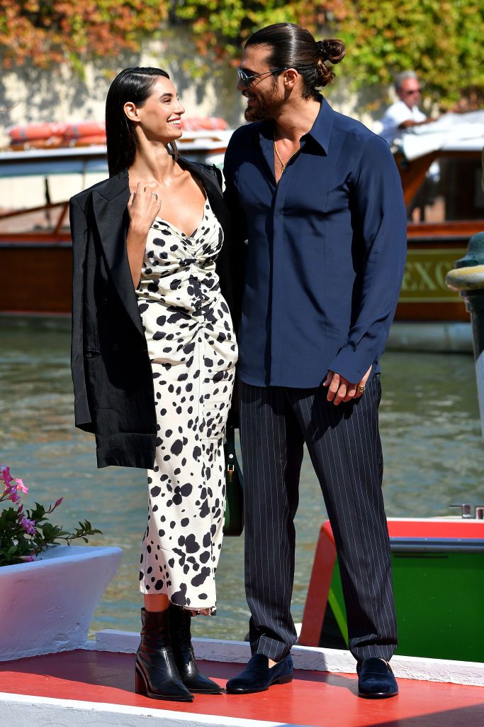  Can Yaman y Francesca Chillemi en el Festival de Venecia de 2022