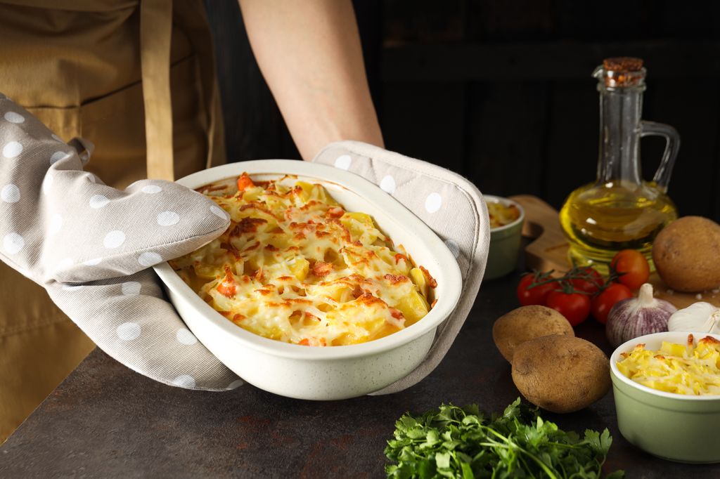 Gratinado de patatas, un clásico a la hora de poner en práctica esta técnica culinaria