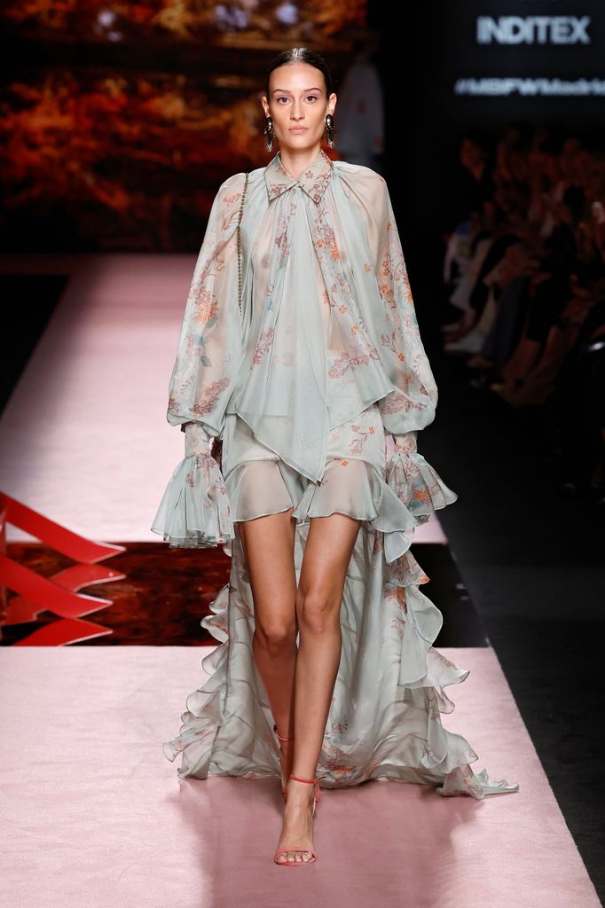 Mercedes-Benz Fashion Week Madrid: Isabel Sanchís Primavera/verano 2026