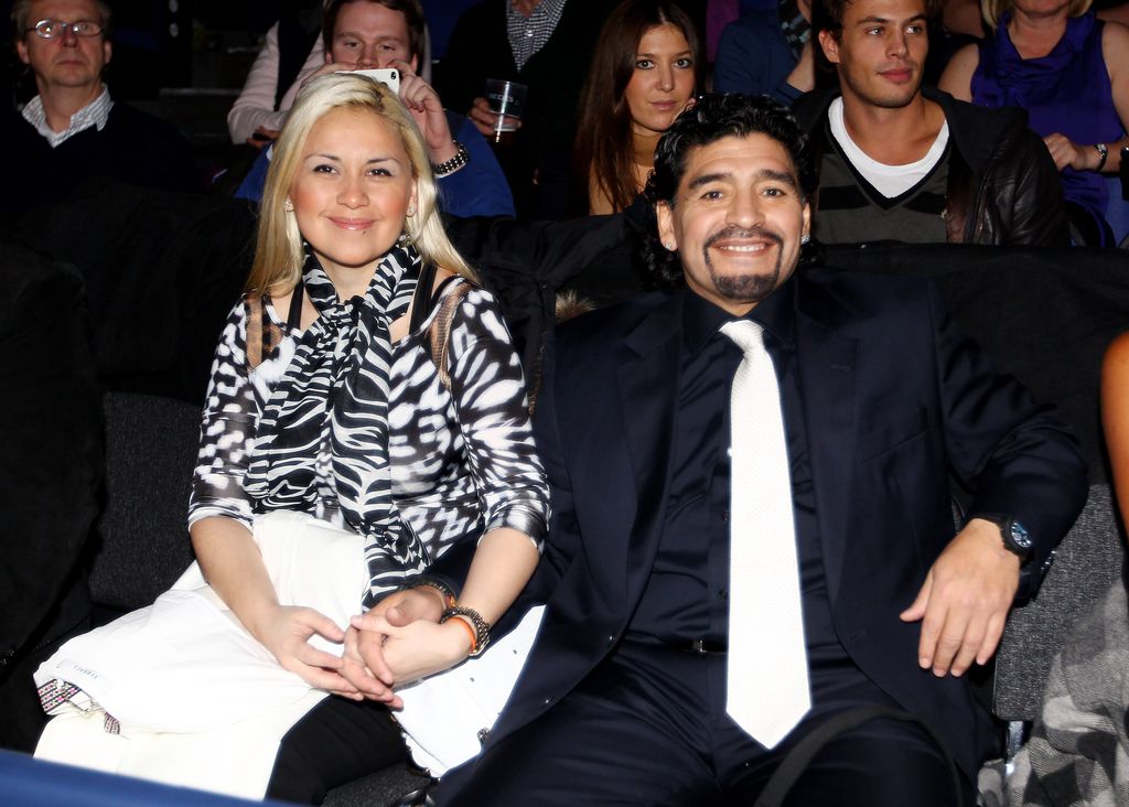  Verónica Ojeda, expareja de Maradona, acusa a los médicos que lo trataron de su muerte: "Nos mintieron"