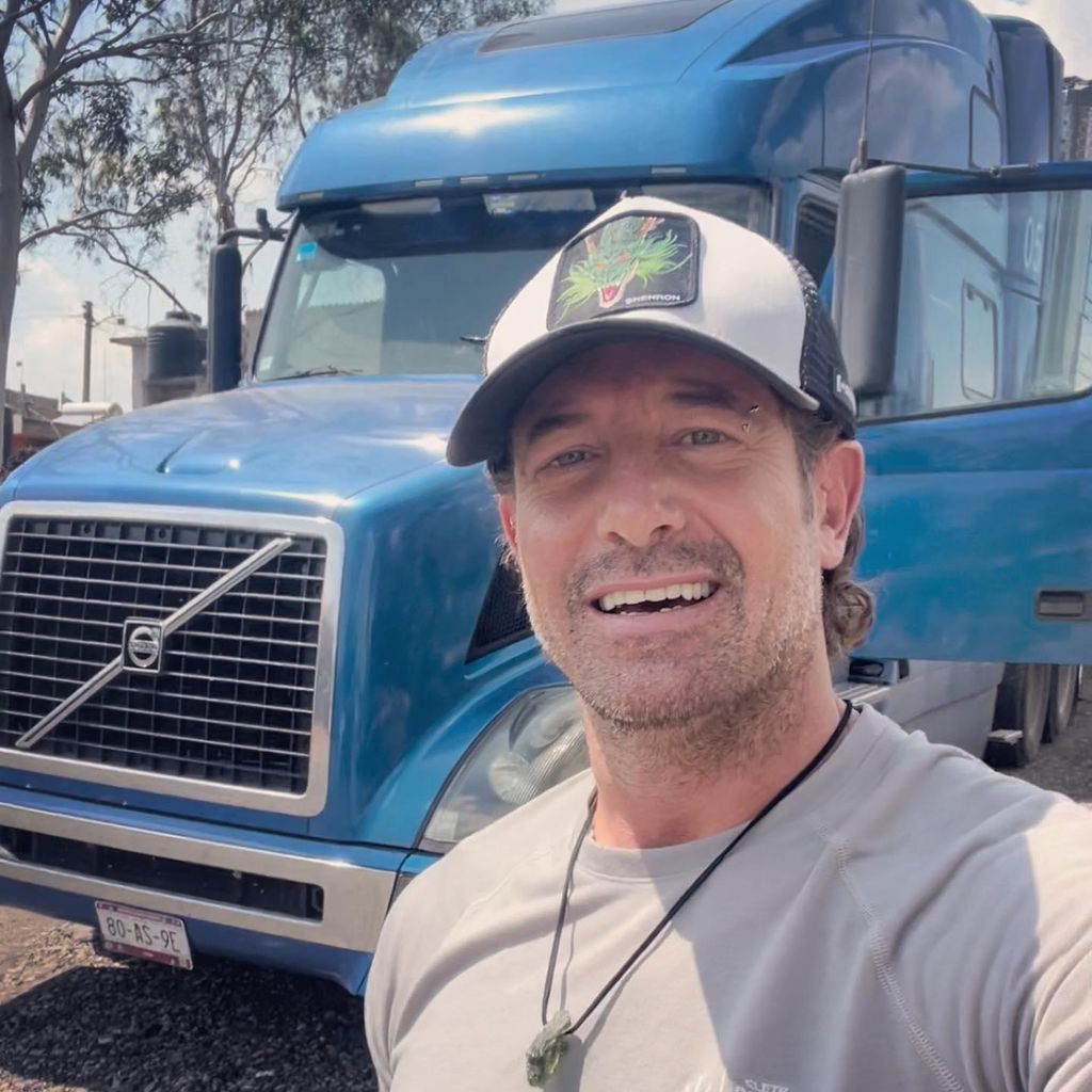 Gabriel Soto en las grabaciones de su telenovela