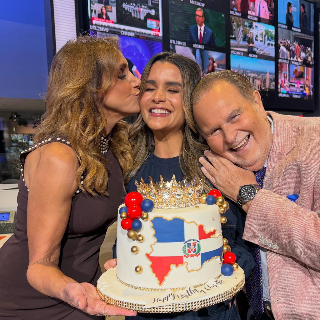 Lili Estefan y Raúl de Molina celebran el cumpleaños de Clarissa Molina en 'El Gordo y la Flaca'