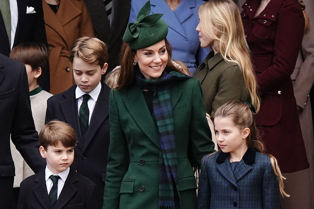 Kate Middleton, con los príncipes George, Charlotte y Louis