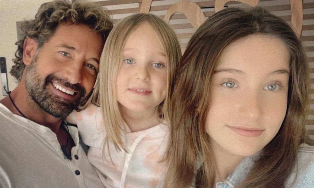 Gabriel Soto y sus hijas