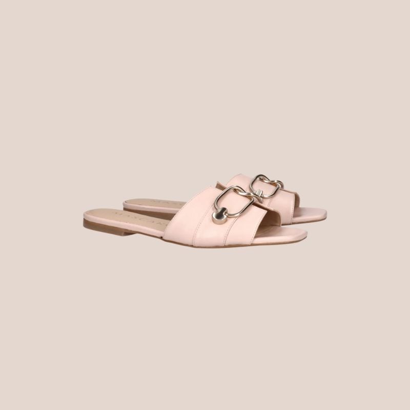sandalias planas rosa pastel