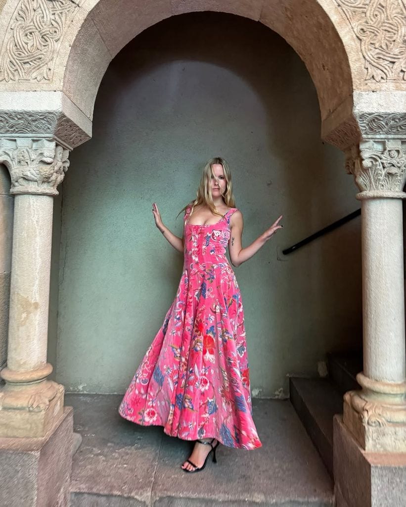 Vestido de invitada tipo corsé