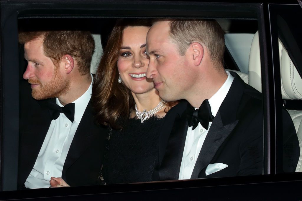 La familia real británica no está exenta de usar cinturones de seguridad, salvo en algunas circunstancias