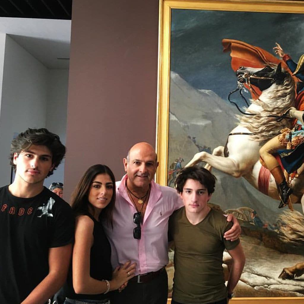 Michel Kuri y sus hijos
