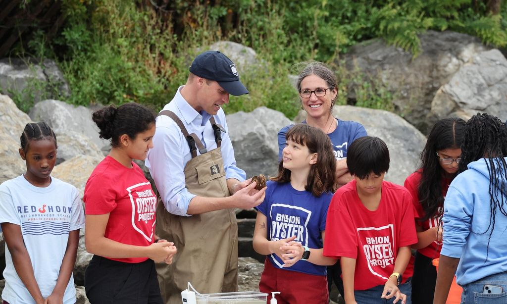 zelda de zayas 12 revealed that they taught the prince how to measure the oysters and showed him what the different creatures were 