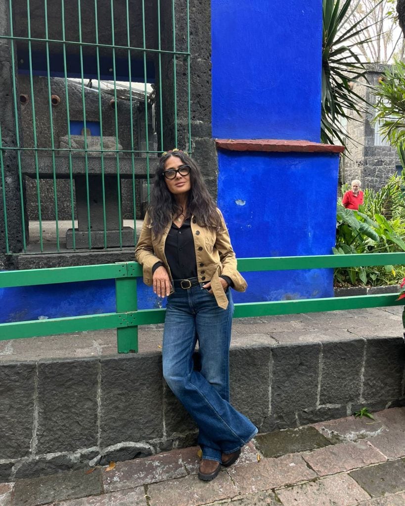 Salma Hayek en el Museo Frida Kahlo, la Casa Azul