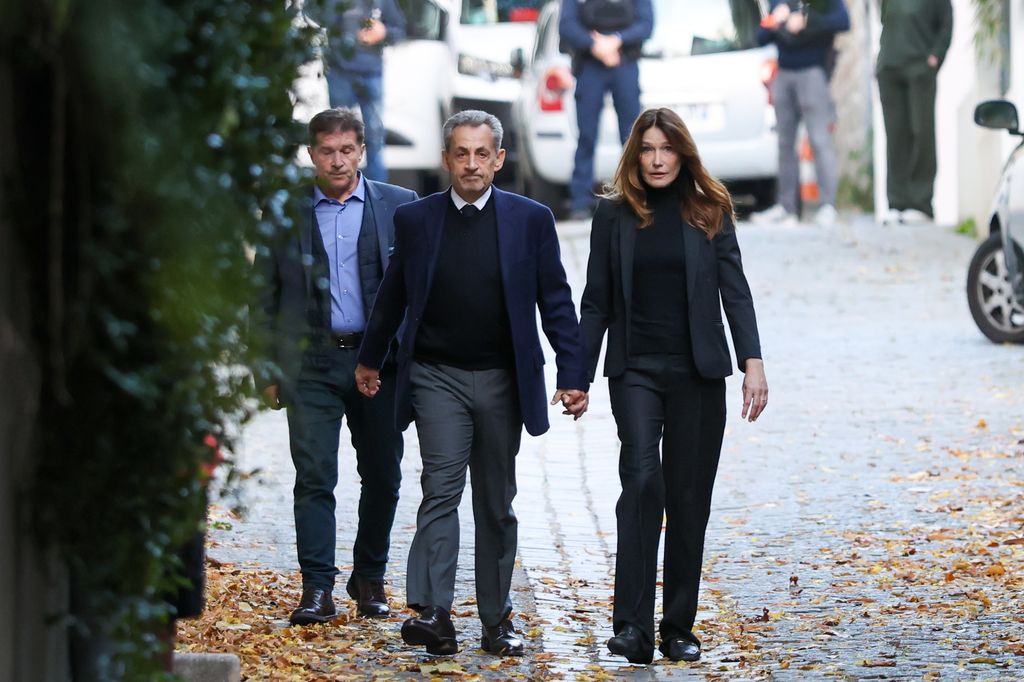 El matrimonio ha recibido una gran ovación en su primera salida