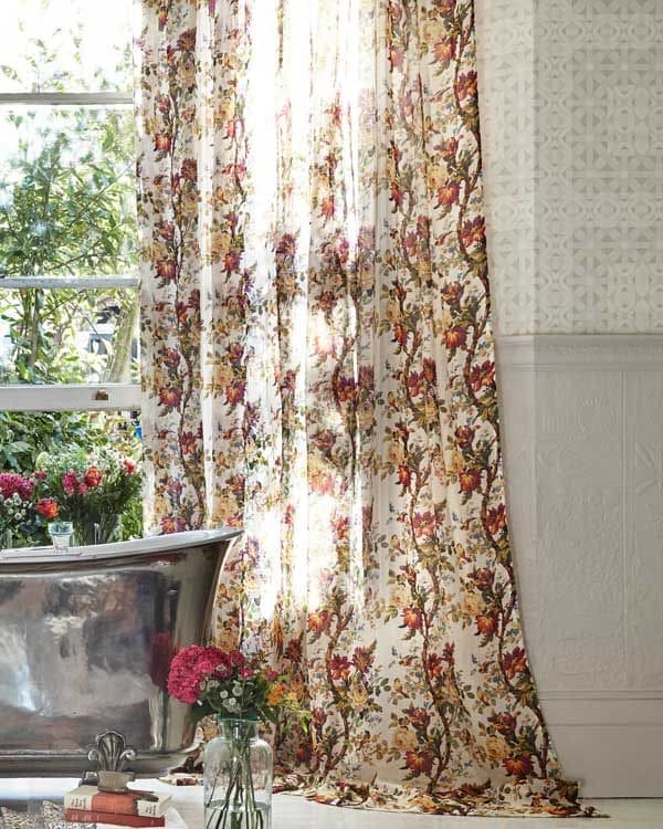 Flores y primavera, una combinación perfecta e indisoluble, que toma el jardín como fuente de inspiración. De Liberty, en Gancedo.
