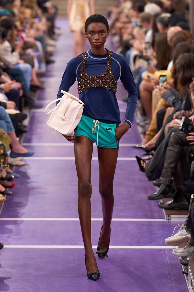 Paris Fashion Week: Miu Miu Primavera Verano 2027
