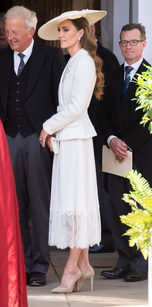 La princesa Kate en la Capilla de San Jorge del Castillo Windsor.